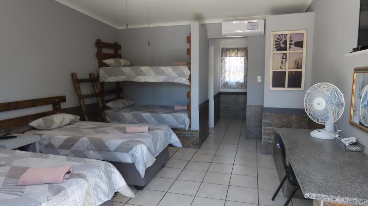 Die Windpomp Gastehuis Beaufort West Εξωτερικό φωτογραφία